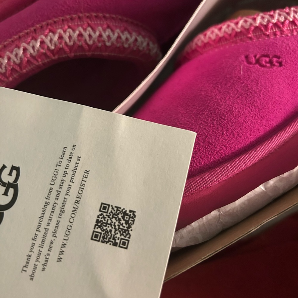 Brand new UGG Pink Slippers